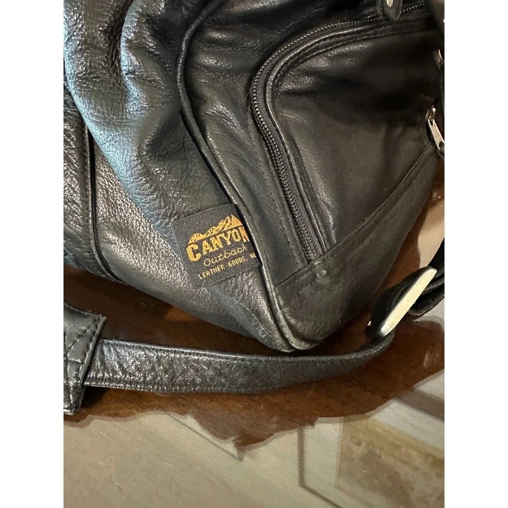 Canyon Outback Cowhide Leather 22
